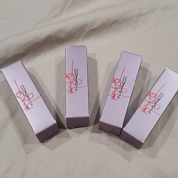 M.A.C Cosmetics M.A.Cximal Matte Lipstick 665 Ring The Alarm  Mac lipstick